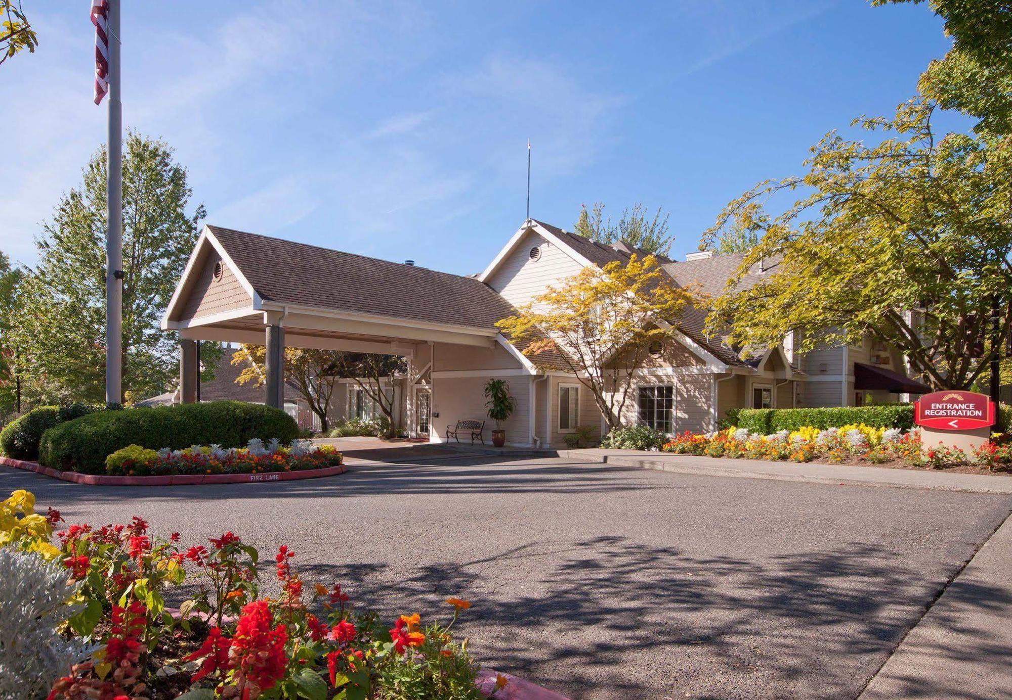 Residence Inn By Marriott Portland Downtown/Convention Center Exterior photo