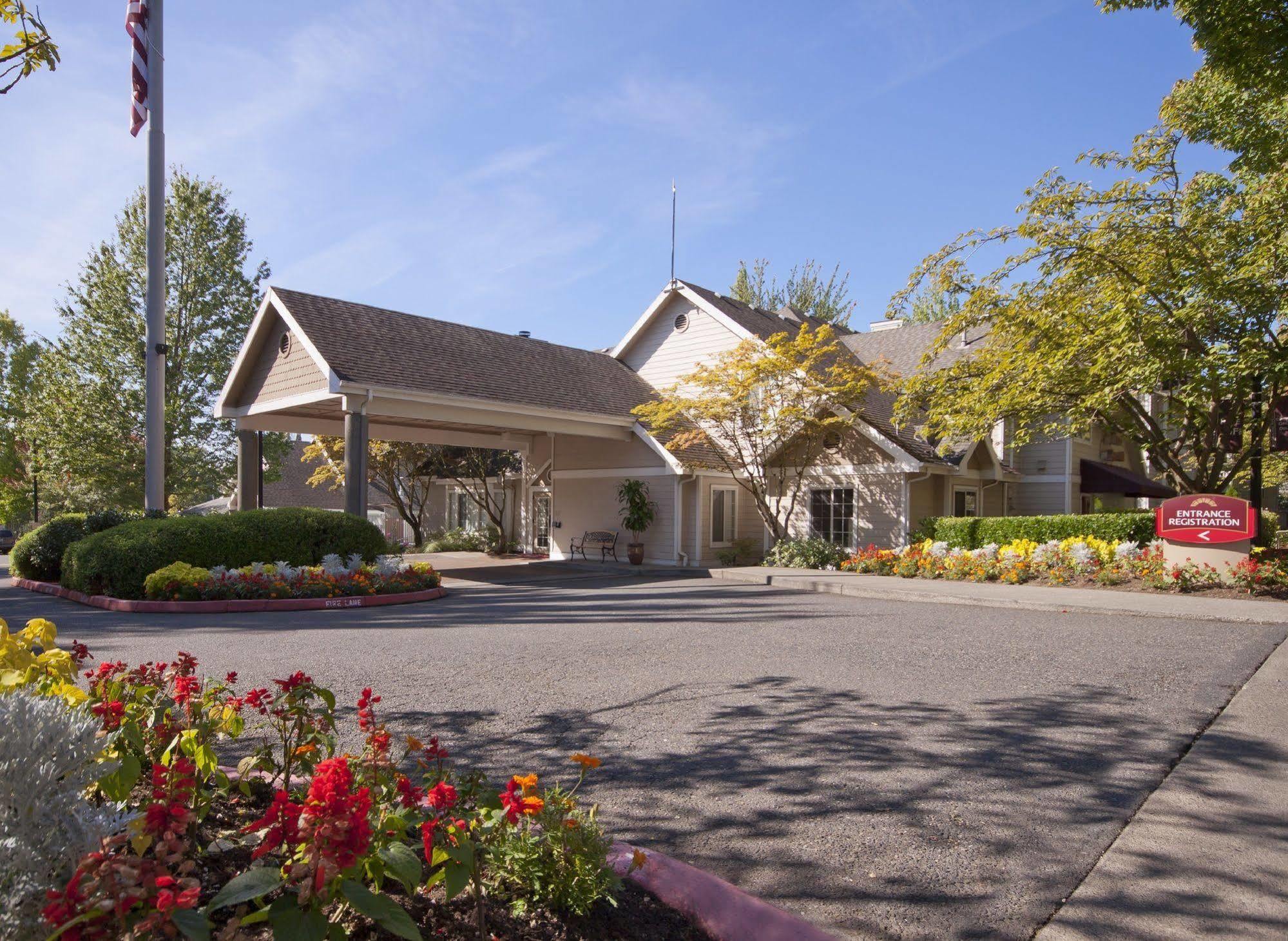 Residence Inn By Marriott Portland Downtown/Convention Center Exterior photo